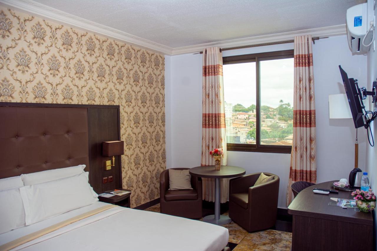 New Heaven Hotel Yaoundé Exterior foto